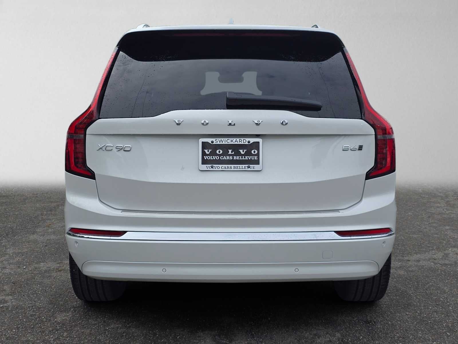 2026 Volvo XC90 Plus