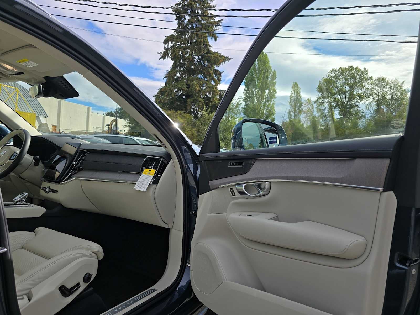 2026 Volvo XC90 Ultra