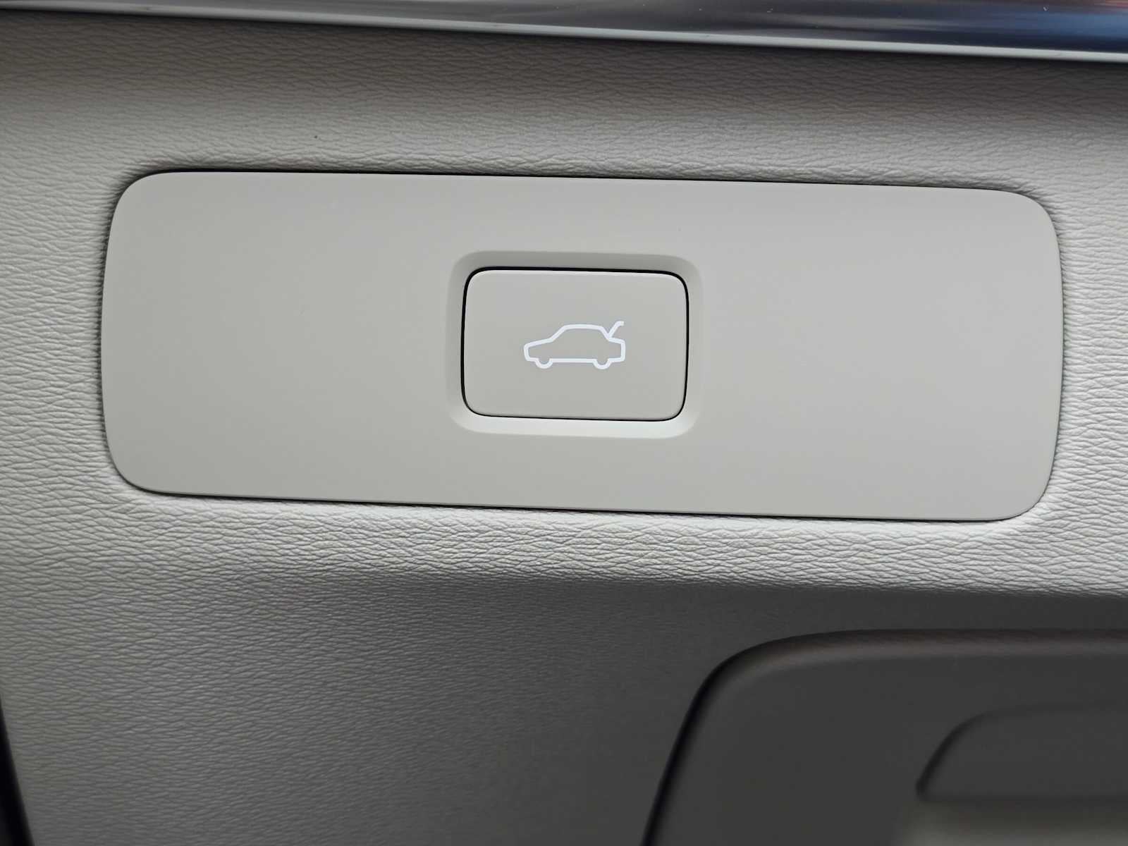 2026 Volvo XC90 Ultra