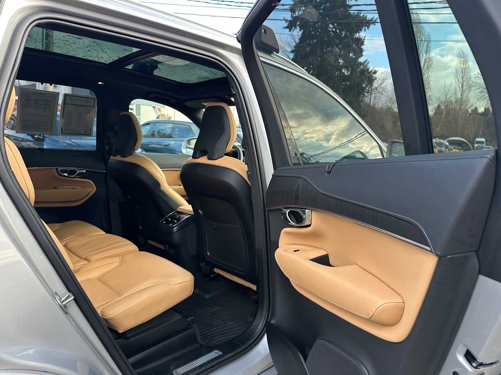 2025 Volvo XC90 Ultra