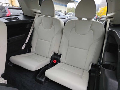 2023 Volvo XC90 Plus