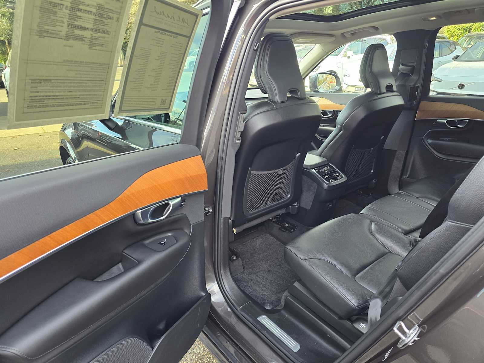 2023 Volvo XC90 Plus