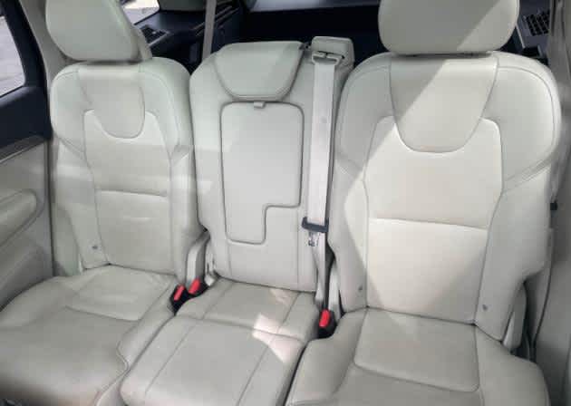 2023 Volvo XC90 Plus