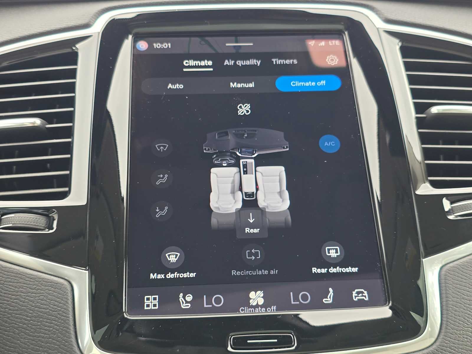 2023 Volvo XC90 Plus
