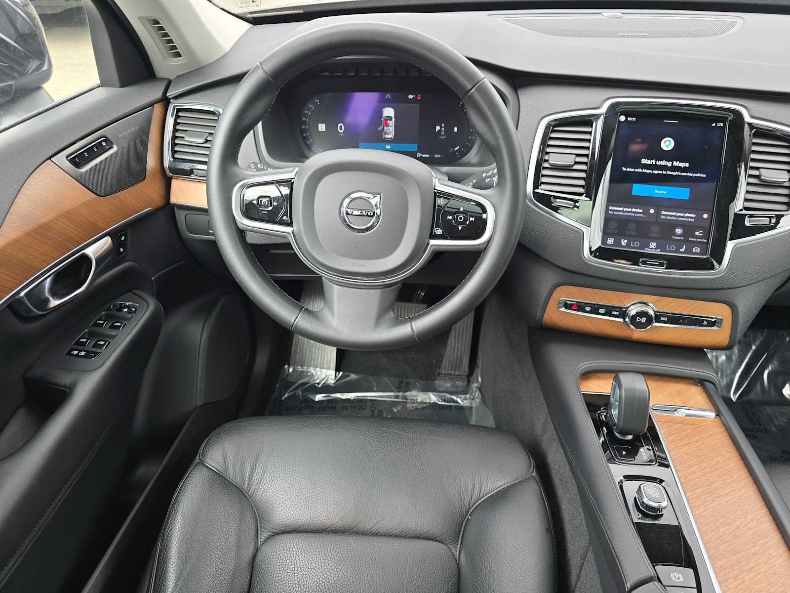 2023 Volvo XC90 Plus