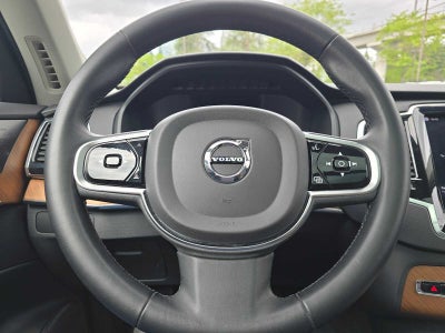 2023 Volvo XC90 Plus