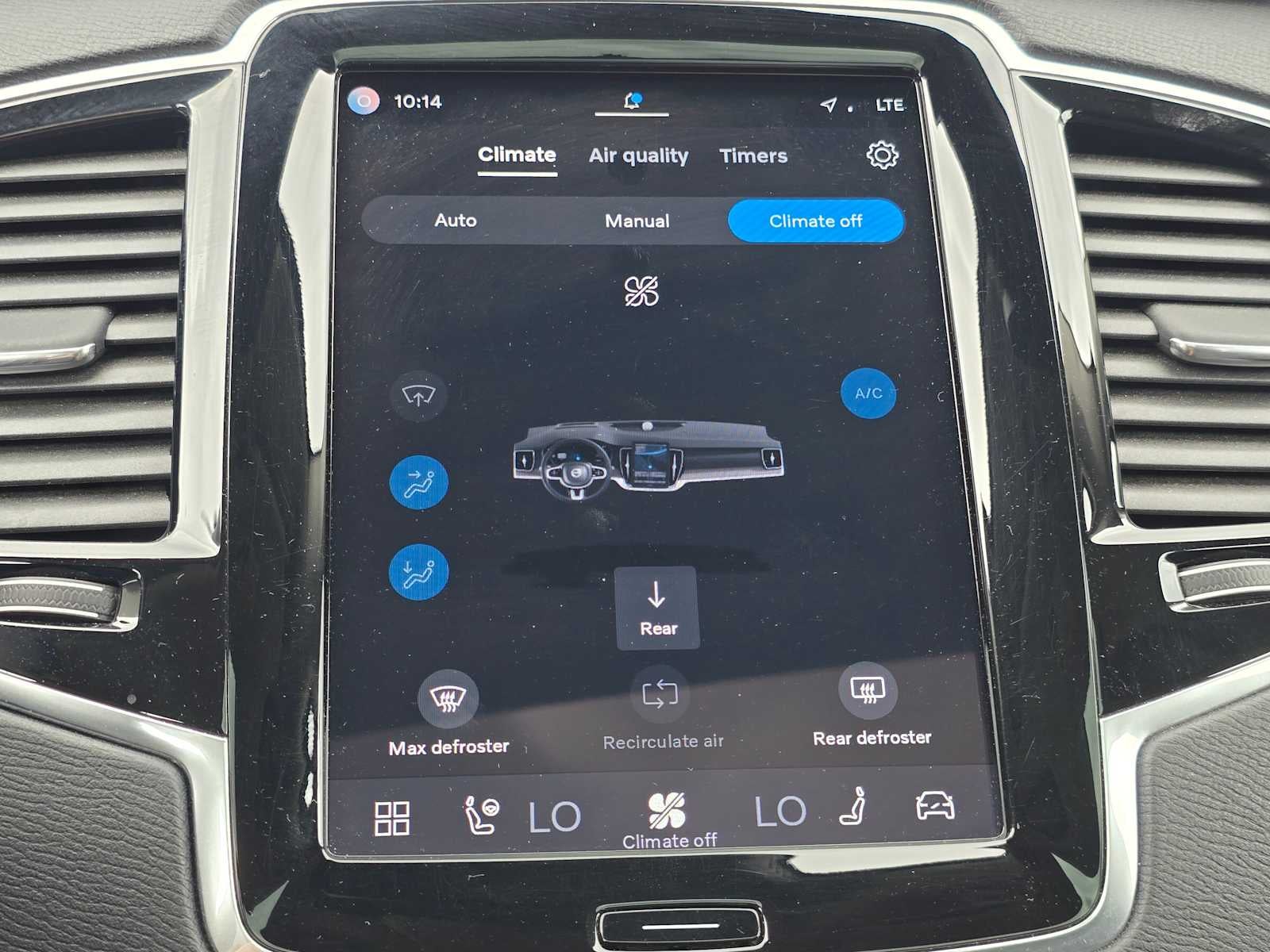 2023 Volvo XC90 Plus