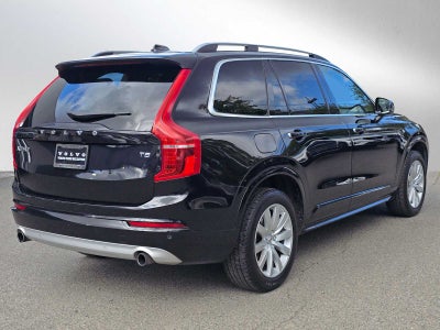 2019 Volvo XC90 Momentum