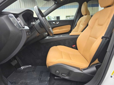 2020 Volvo XC60 Momentum