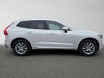 2020 Volvo XC60 Momentum