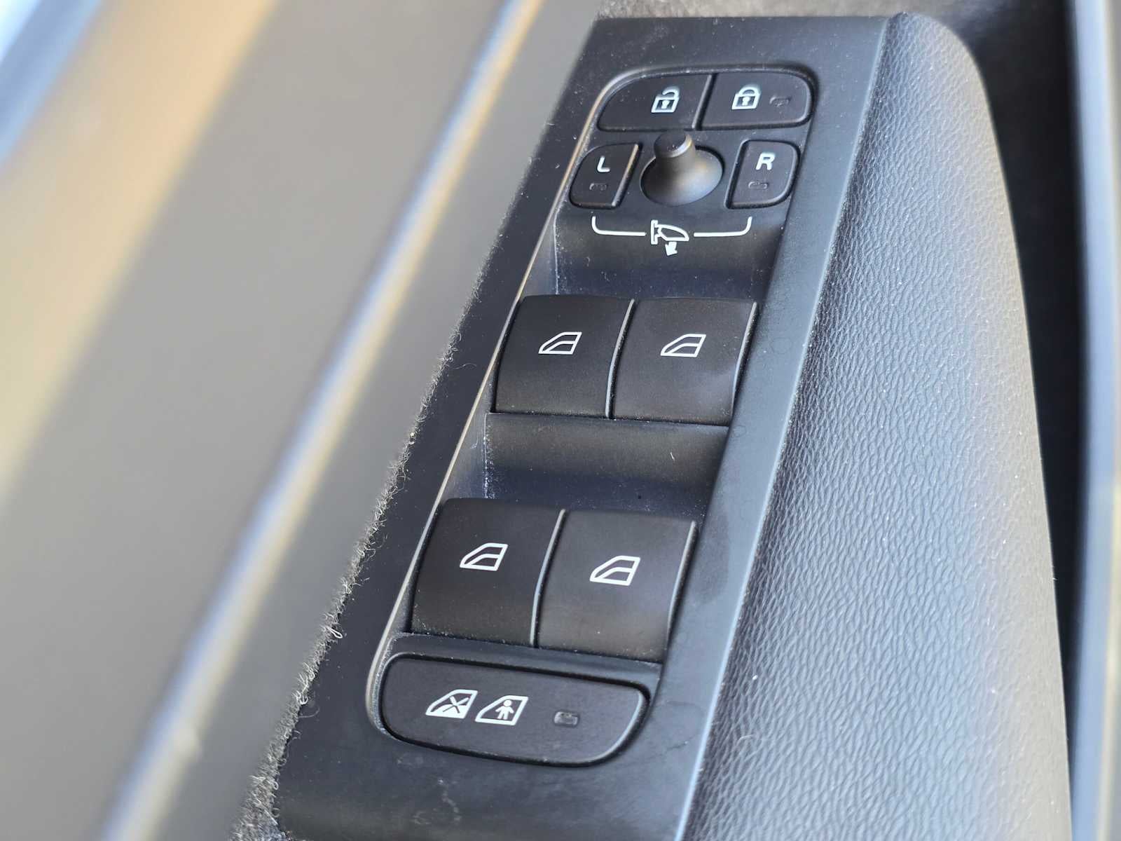 2019 Volvo XC40 Momentum