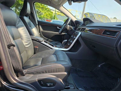 2015 Volvo XC70 T6 Premier Plus