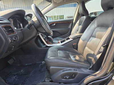 2015 Volvo XC70 T6 Premier Plus