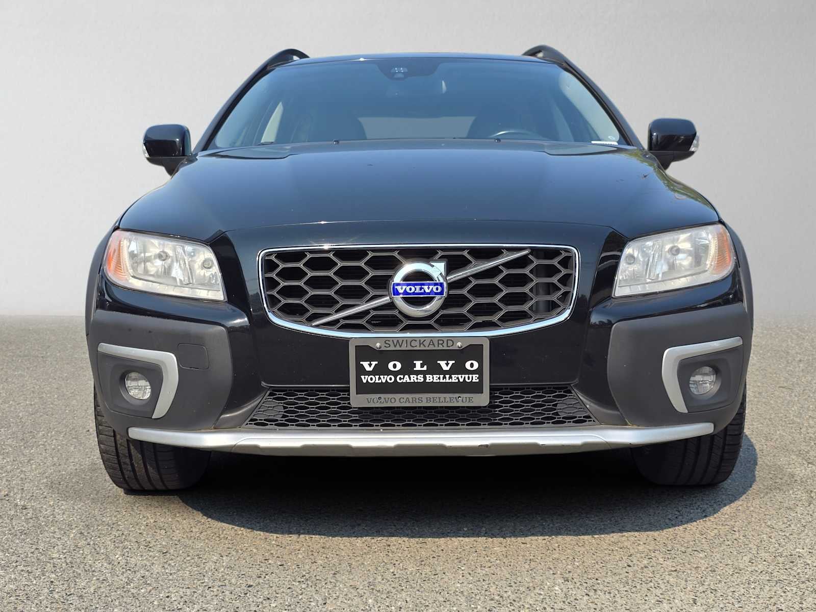 2015 Volvo XC70 T6 Premier Plus