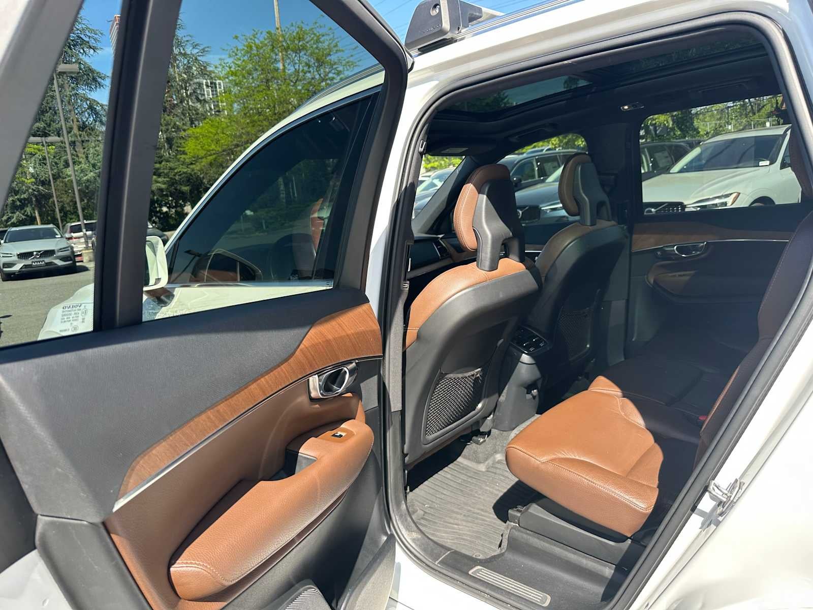 2022 Volvo XC90 Momentum