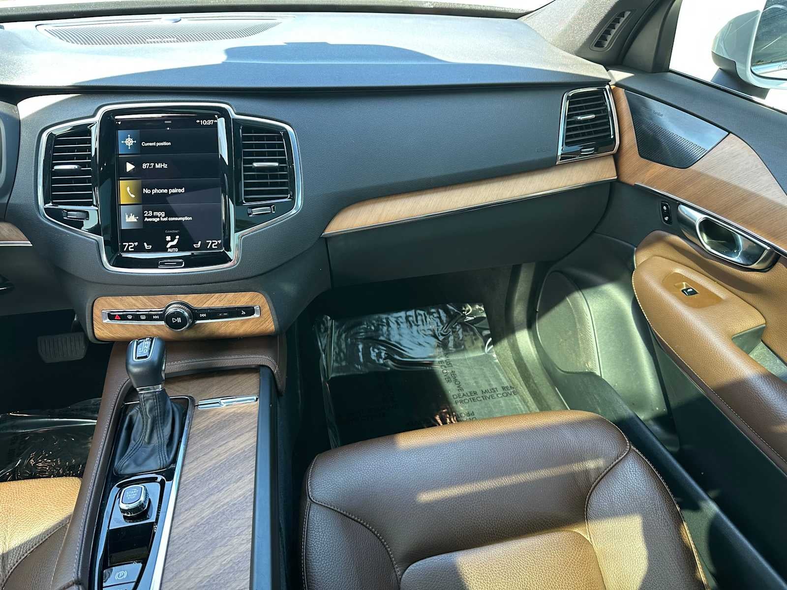 2022 Volvo XC90 Momentum
