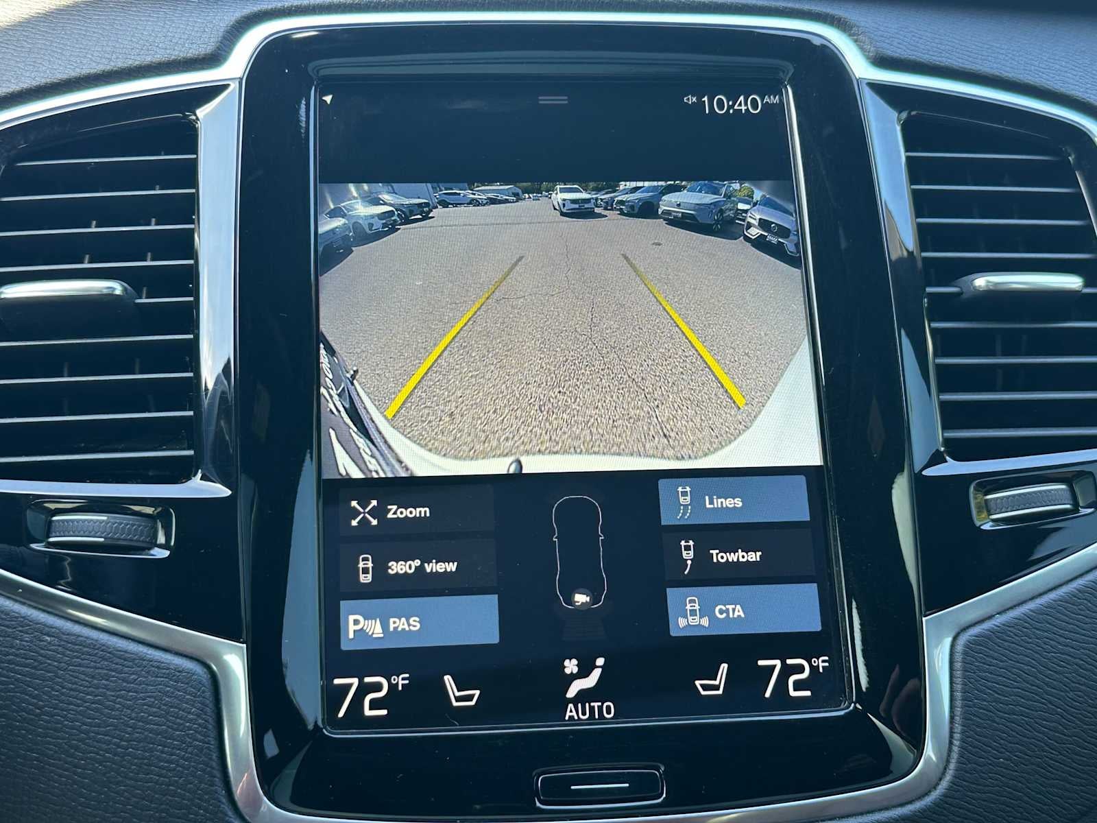 2022 Volvo XC90 Momentum