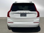 2022 Volvo XC90 Momentum