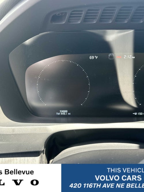 2020 Volvo XC90 Momentum