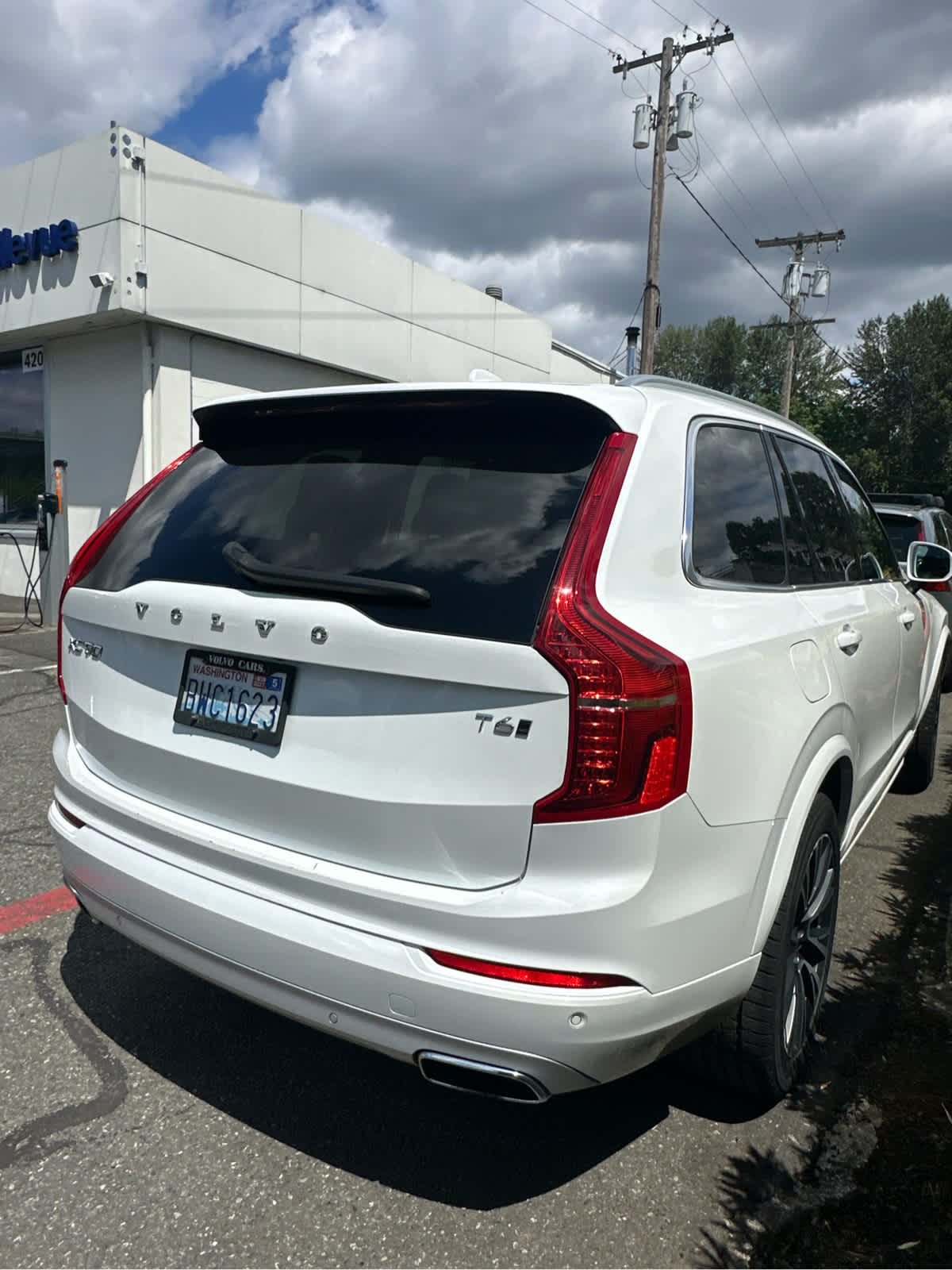 2020 Volvo XC90 Momentum