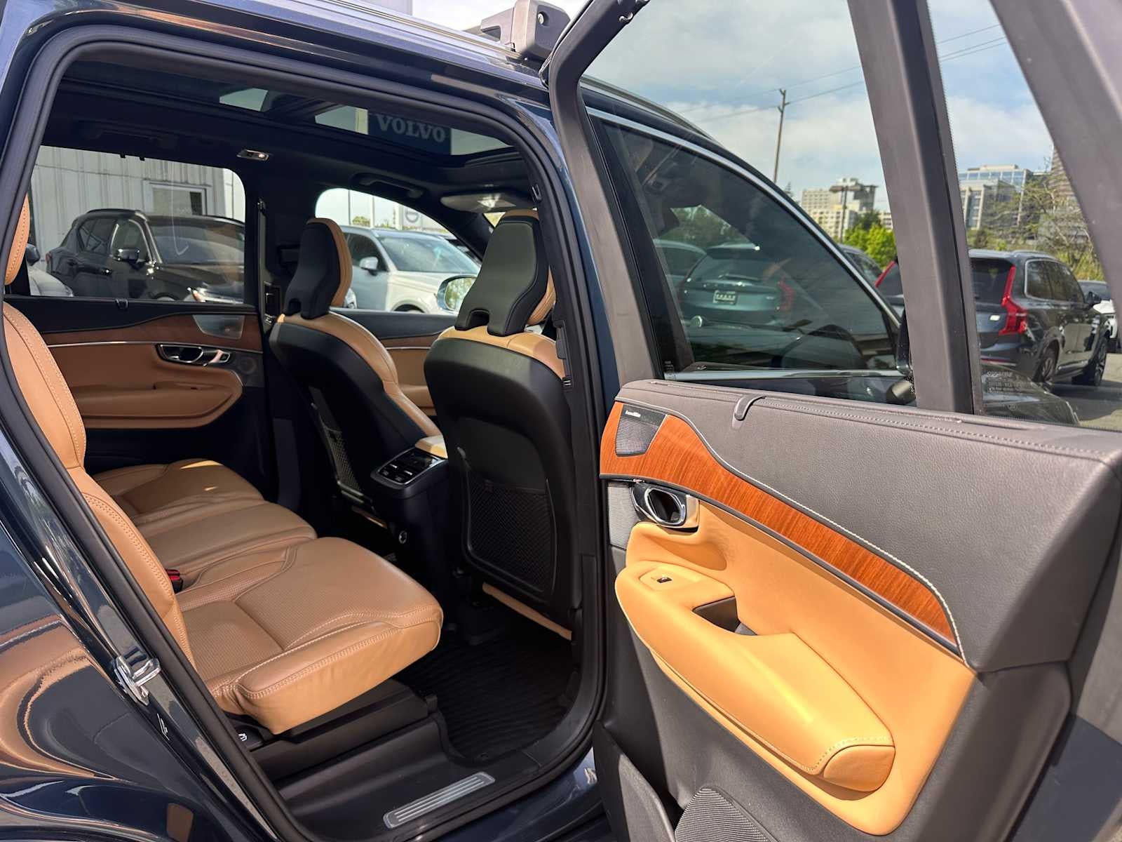 2019 Volvo XC90 Inscription