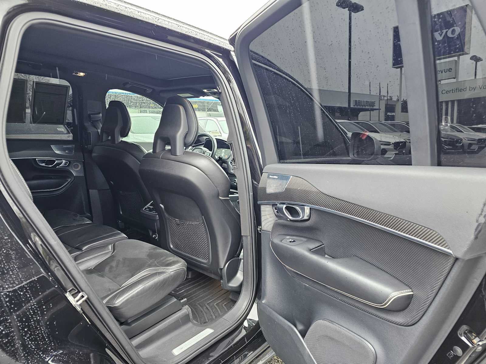 2017 Volvo XC90 R-Design