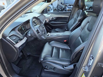 2020 Volvo XC90 Inscription