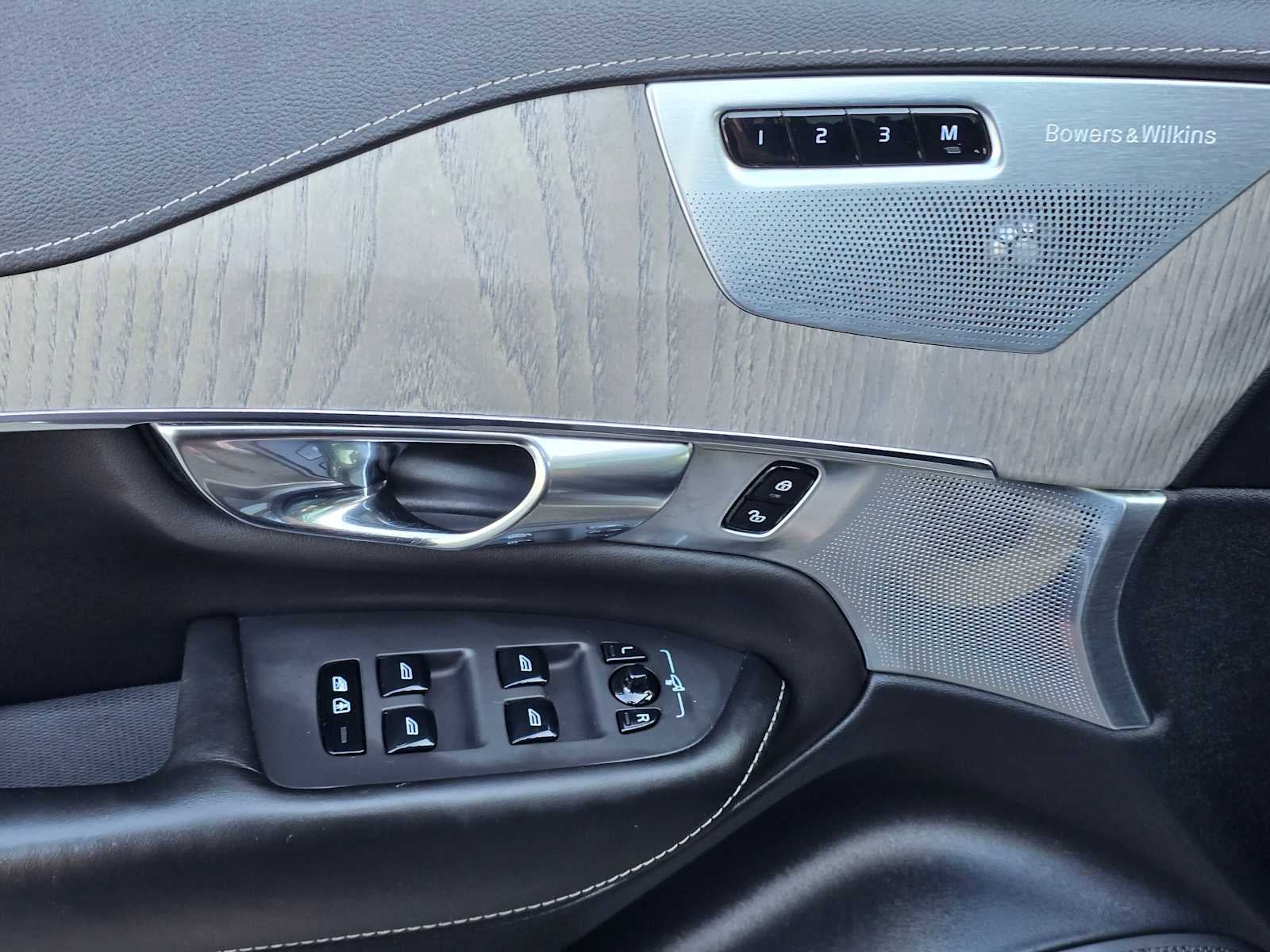 2020 Volvo XC90 Inscription