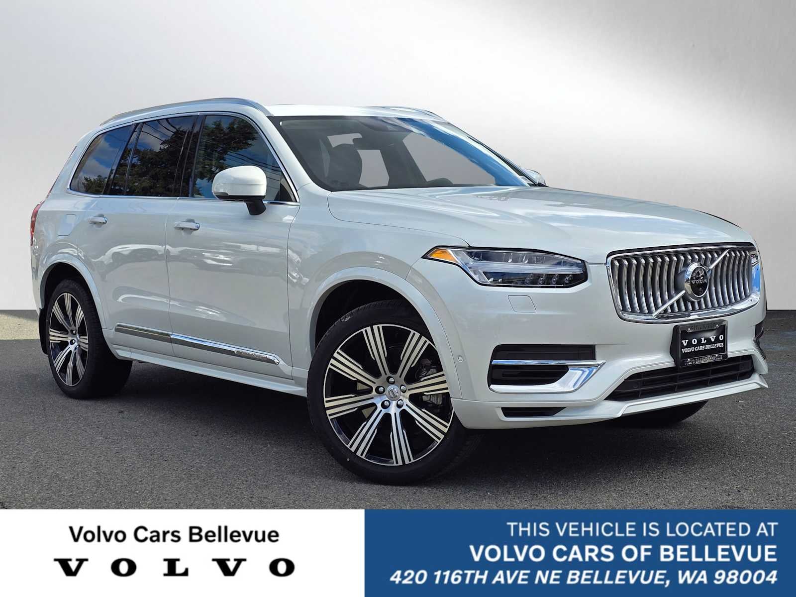 2022 Volvo XC90 Recharge Plug-In Hybrid Inscription