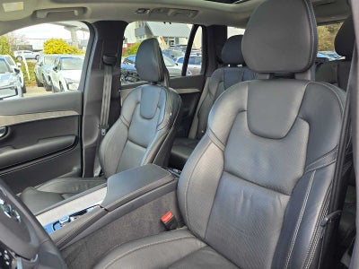 2022 Volvo XC90 Recharge Plug-In Hybrid Inscription