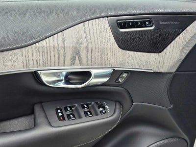 2022 Volvo XC90 Recharge Plug-In Hybrid Inscription