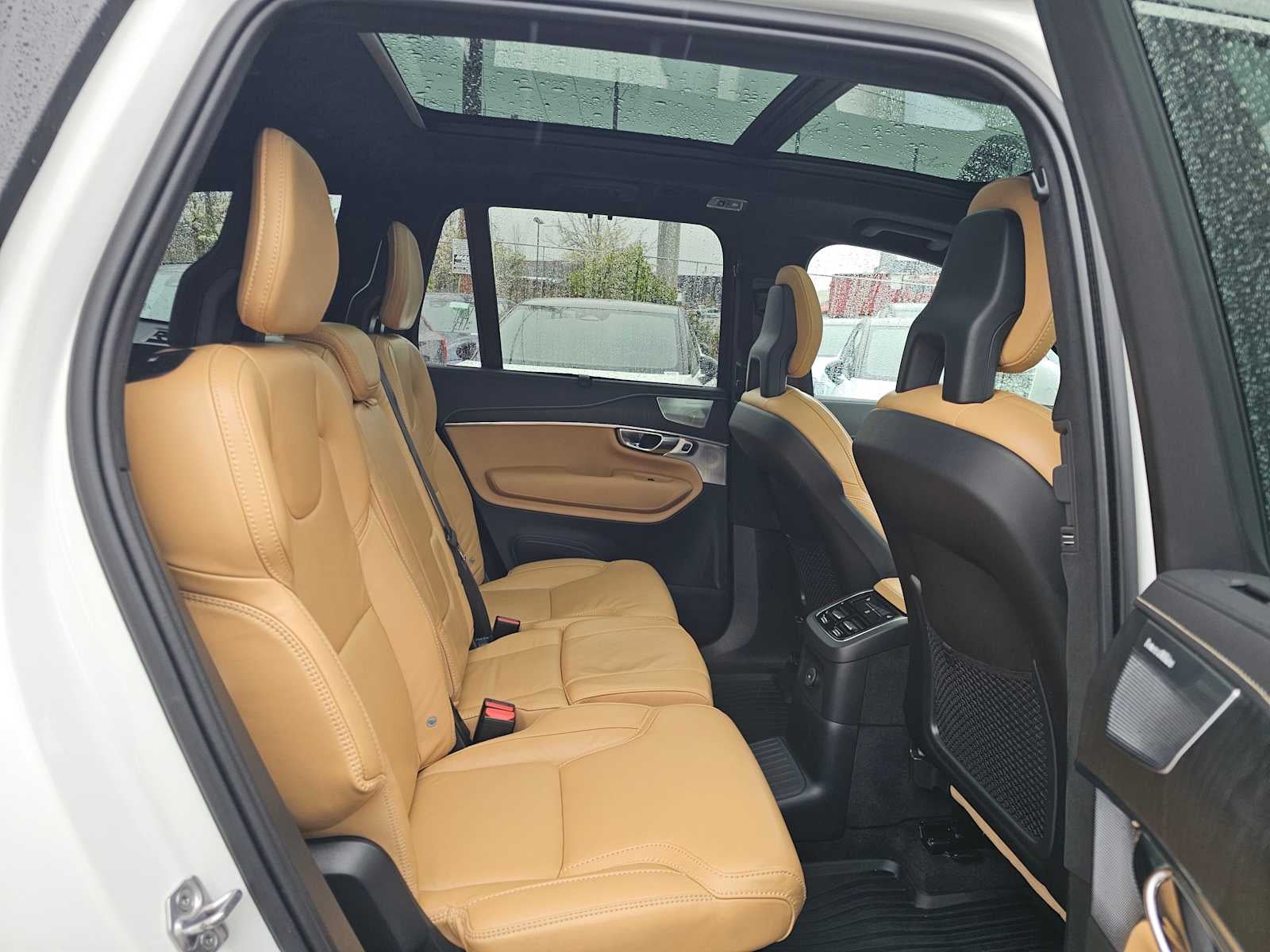 2021 Volvo XC90 Inscription