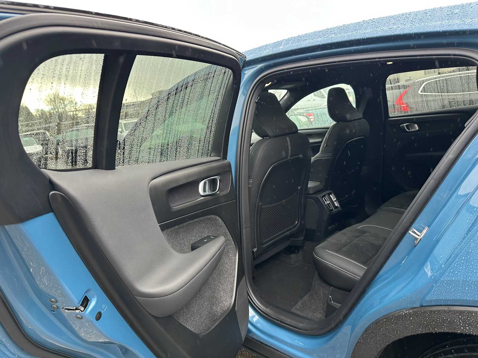 2023 Volvo C40 Recharge Pure Electric Plus