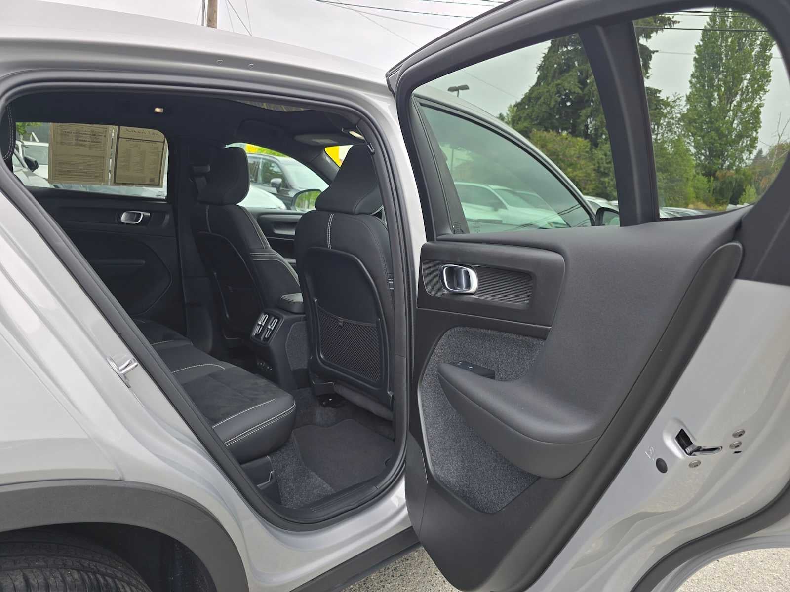 2023 Volvo C40 Recharge Pure Electric Plus