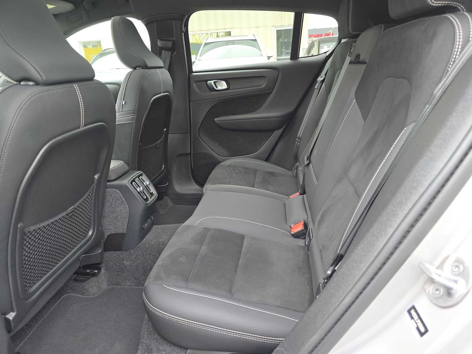 2023 Volvo C40 Recharge Pure Electric Plus