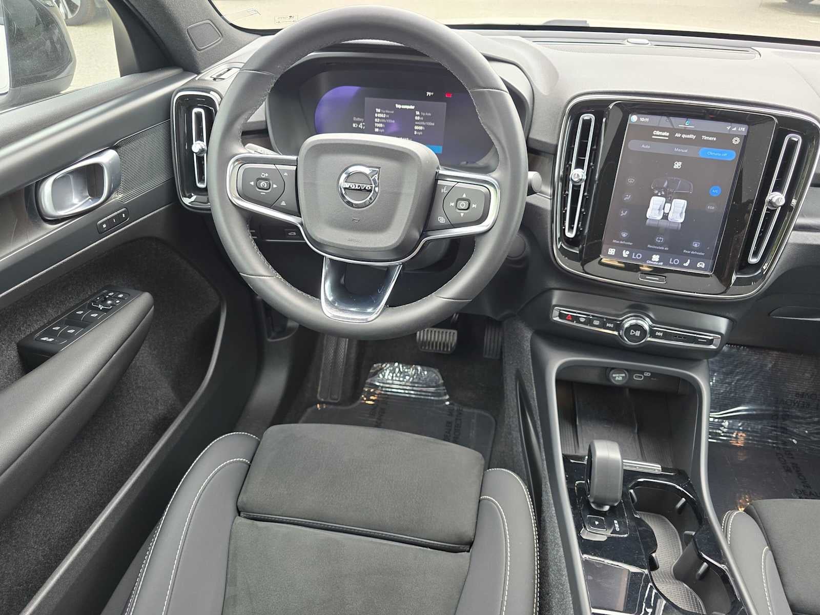 2023 Volvo C40 Recharge Pure Electric Plus
