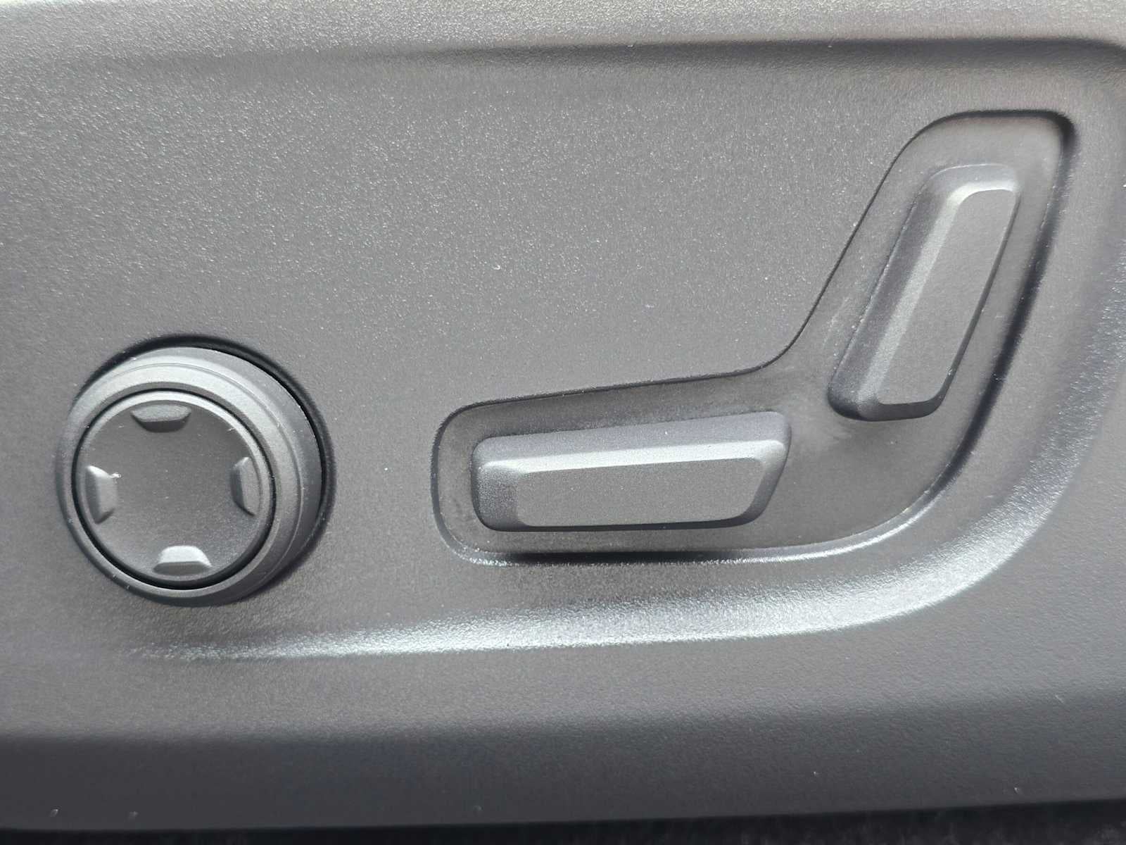 2023 Volvo C40 Recharge Pure Electric Plus