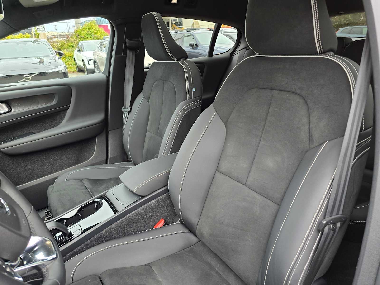 2023 Volvo C40 Recharge Pure Electric Plus