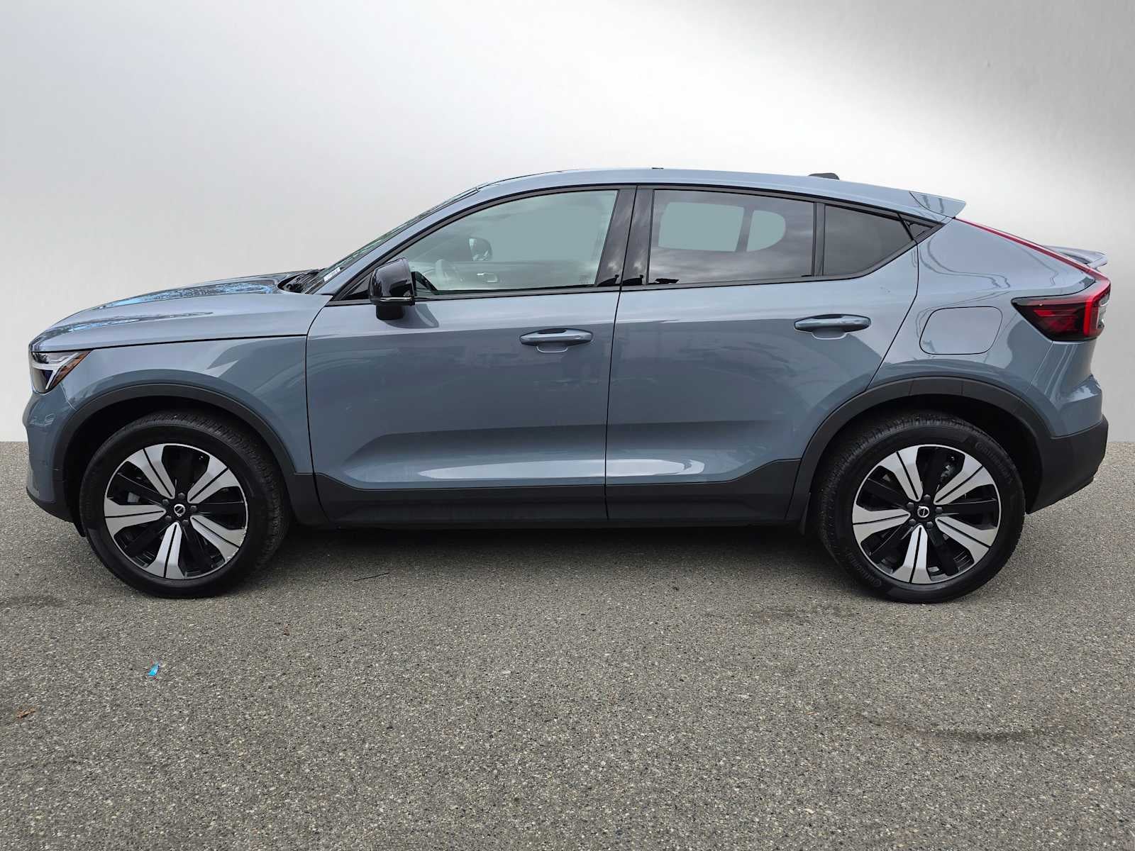 2023 Volvo C40 Recharge Pure Electric Plus