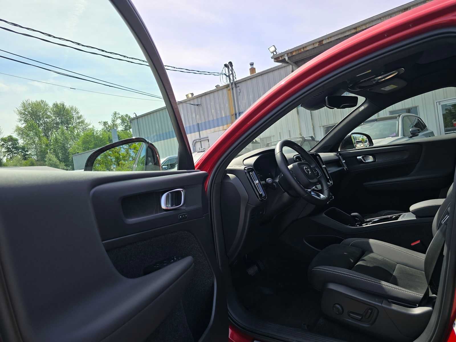 2023 Volvo C40 Recharge Pure Electric Plus
