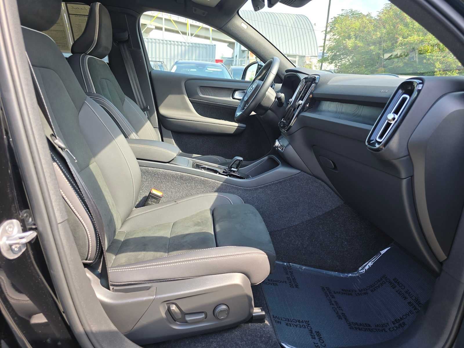 2023 Volvo C40 Recharge Pure Electric Plus