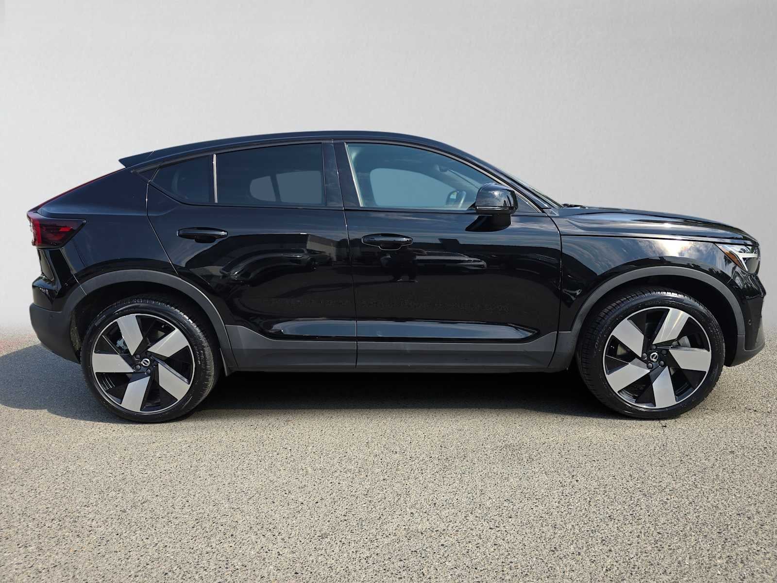 2023 Volvo C40 Recharge Pure Electric Plus