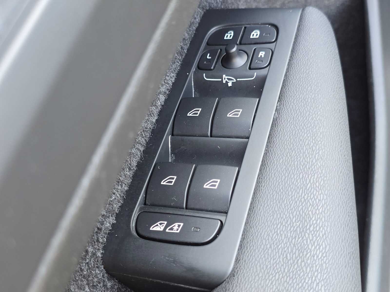 2023 Volvo C40 Recharge Pure Electric Plus