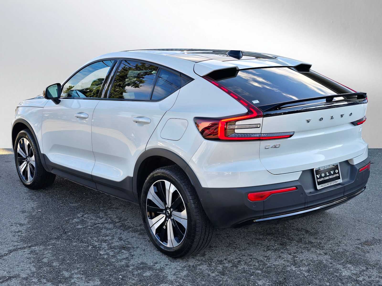 2023 Volvo C40 Recharge Pure Electric Plus