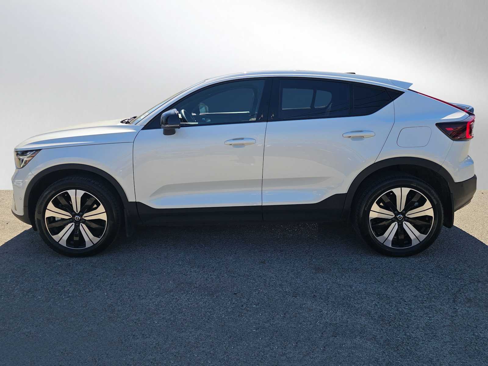 2023 Volvo C40 Recharge Pure Electric Plus