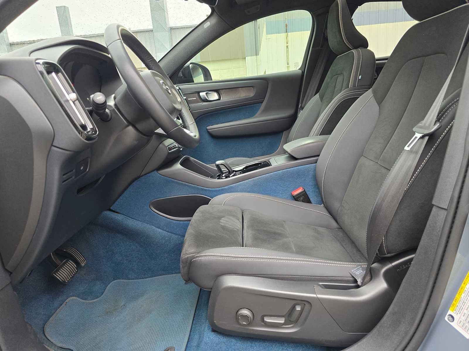 2023 Volvo C40 Recharge Pure Electric Ultimate