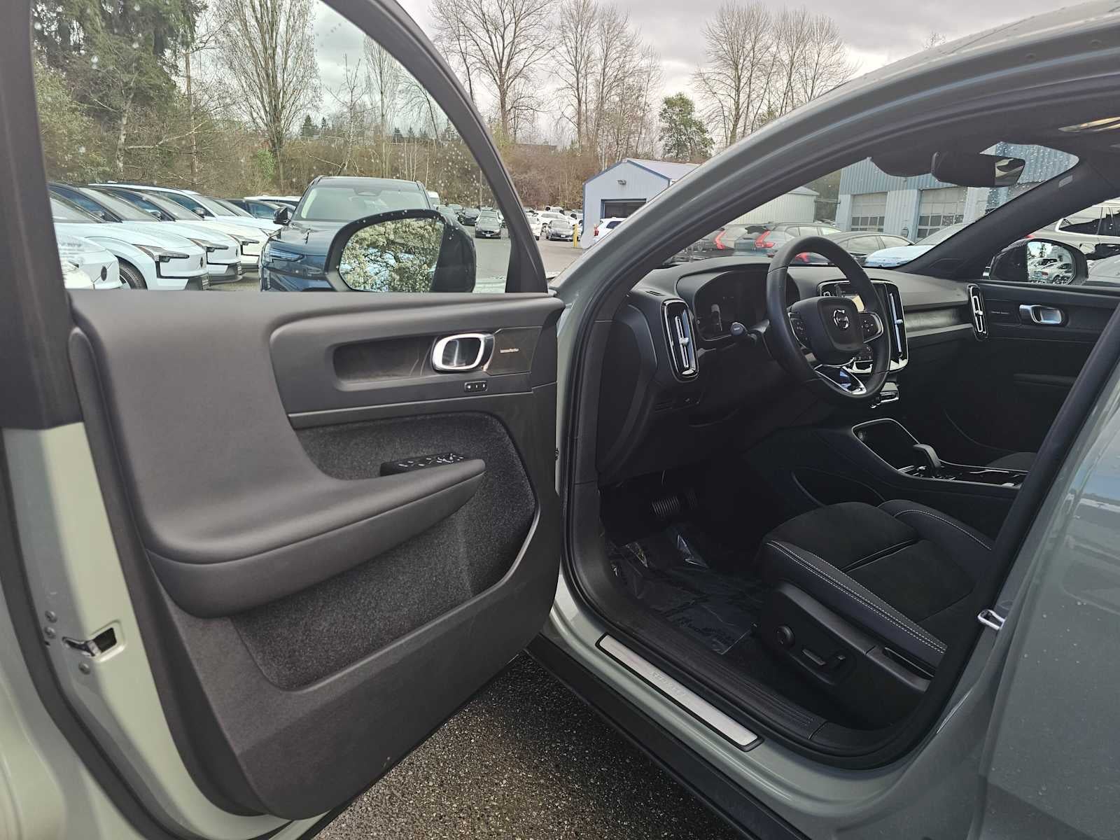 2023 Volvo C40 Recharge Pure Electric Ultimate