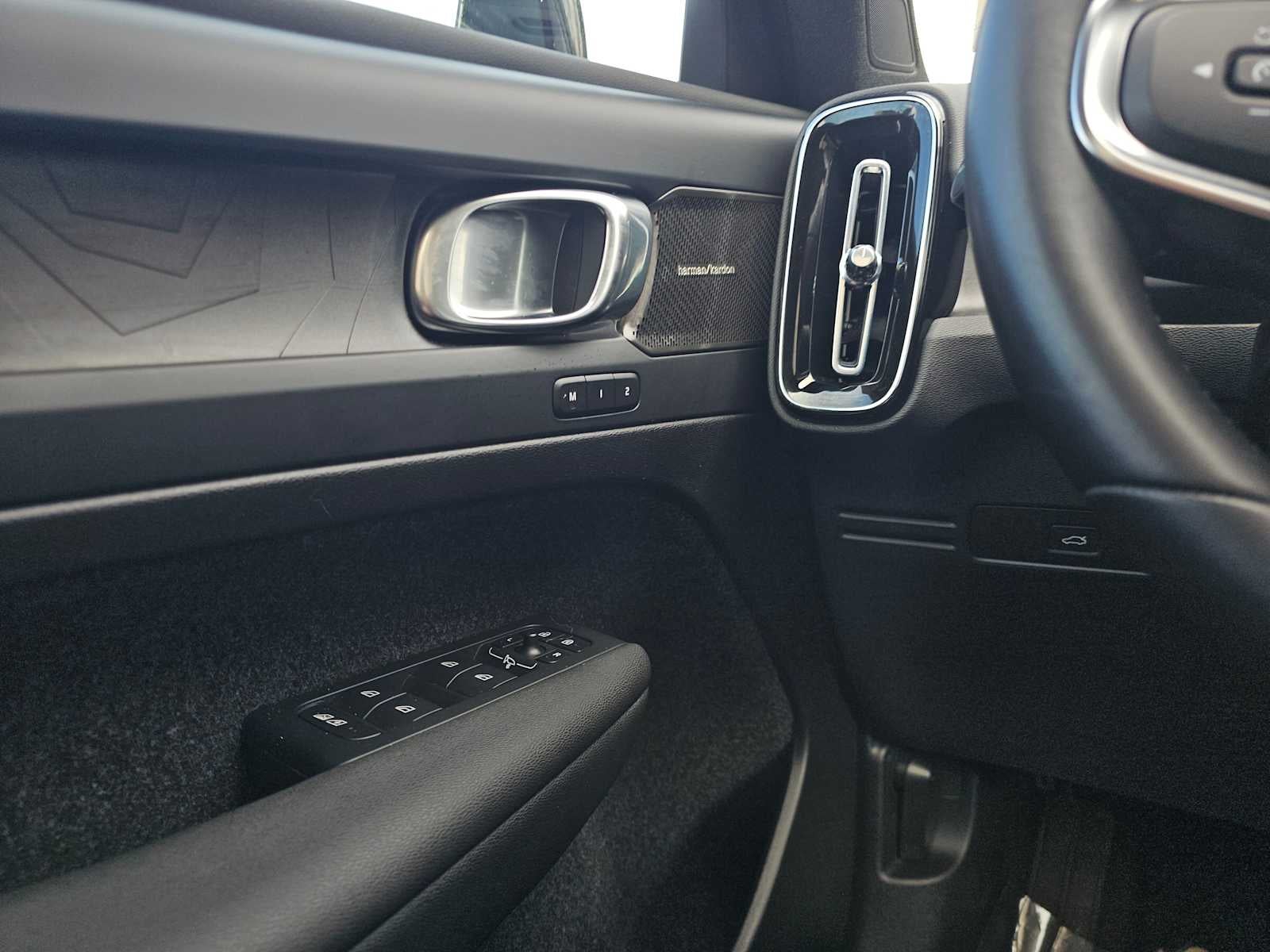 2023 Volvo C40 Recharge Pure Electric Ultimate