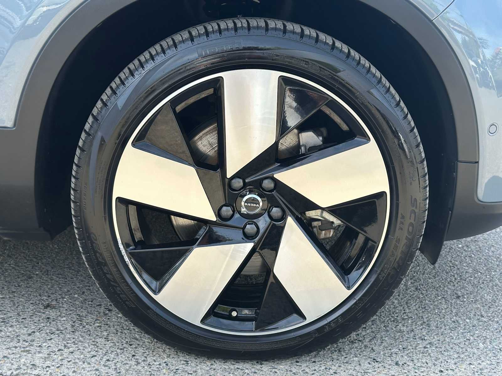 2023 Volvo C40 Recharge Pure Electric Ultimate