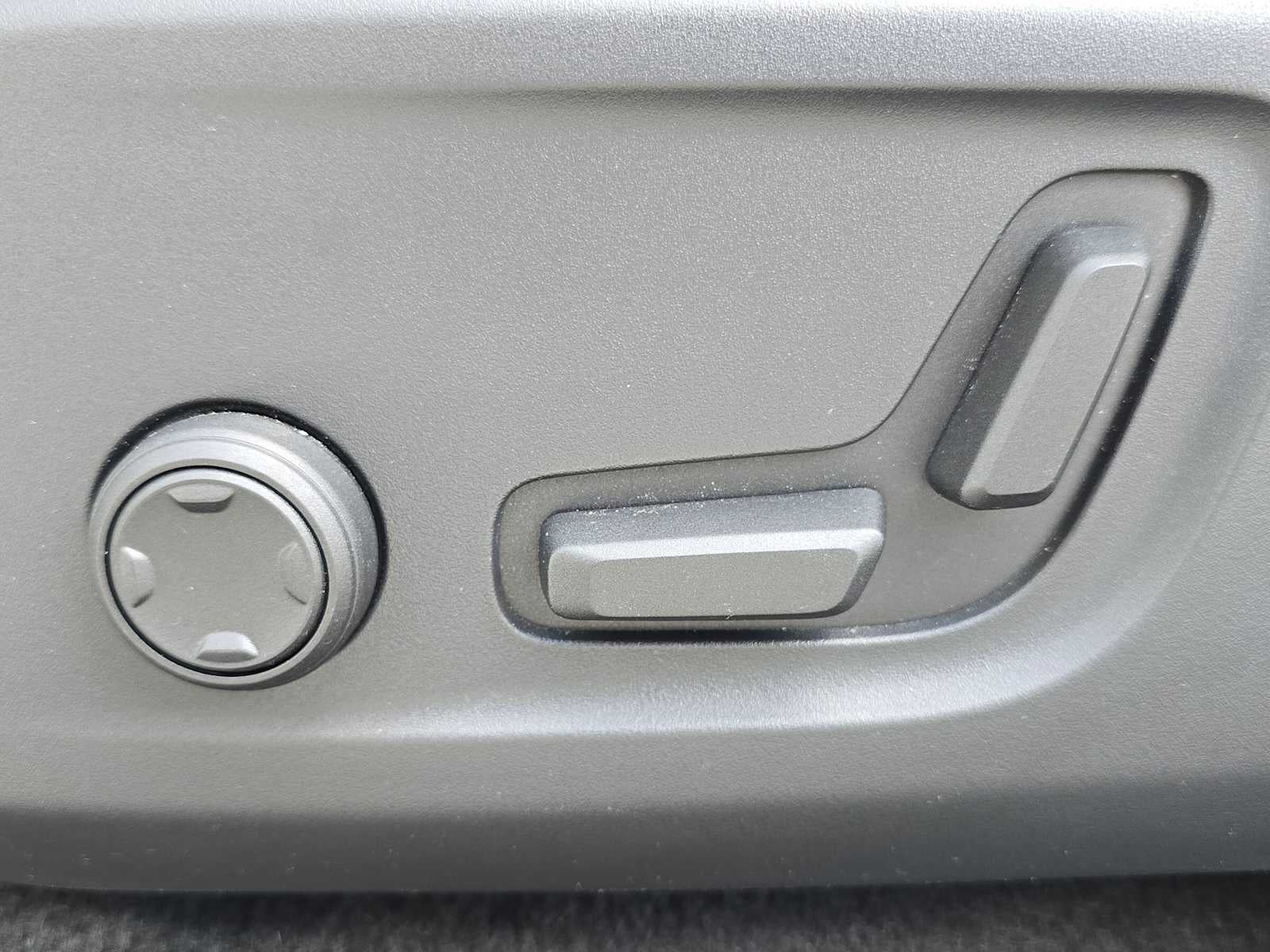 2023 Volvo C40 Recharge Pure Electric Ultimate